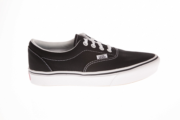 U Buty Vans Comfycush Era (Classic) Black True White VN0A3WM9VNE1